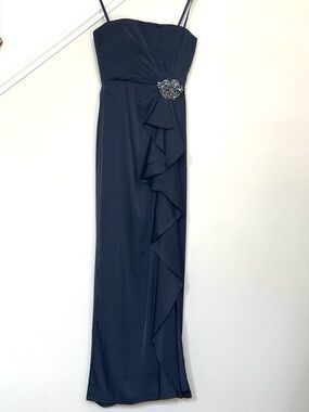 BCBGMAXAZRIA strapless navy blue matte satin formal gown detach brooch ruffle, 0